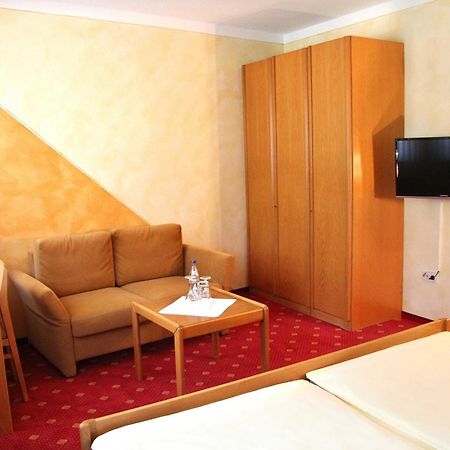 Hotel-Garni Goldener Schwan Bad Windsheim Εξωτερικό φωτογραφία