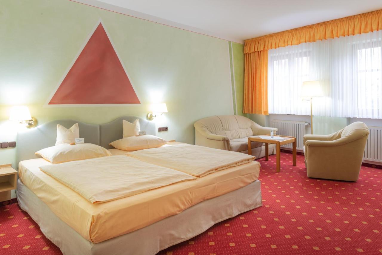 Hotel-Garni Goldener Schwan Bad Windsheim Εξωτερικό φωτογραφία